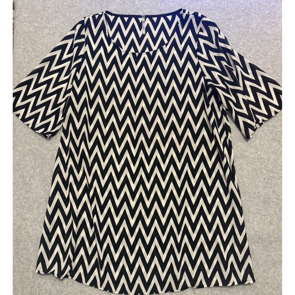 VTG Y2K Moa USA Womens 3XL Chevron Zig Zag Chiffon Short Sleeve Tunic Top